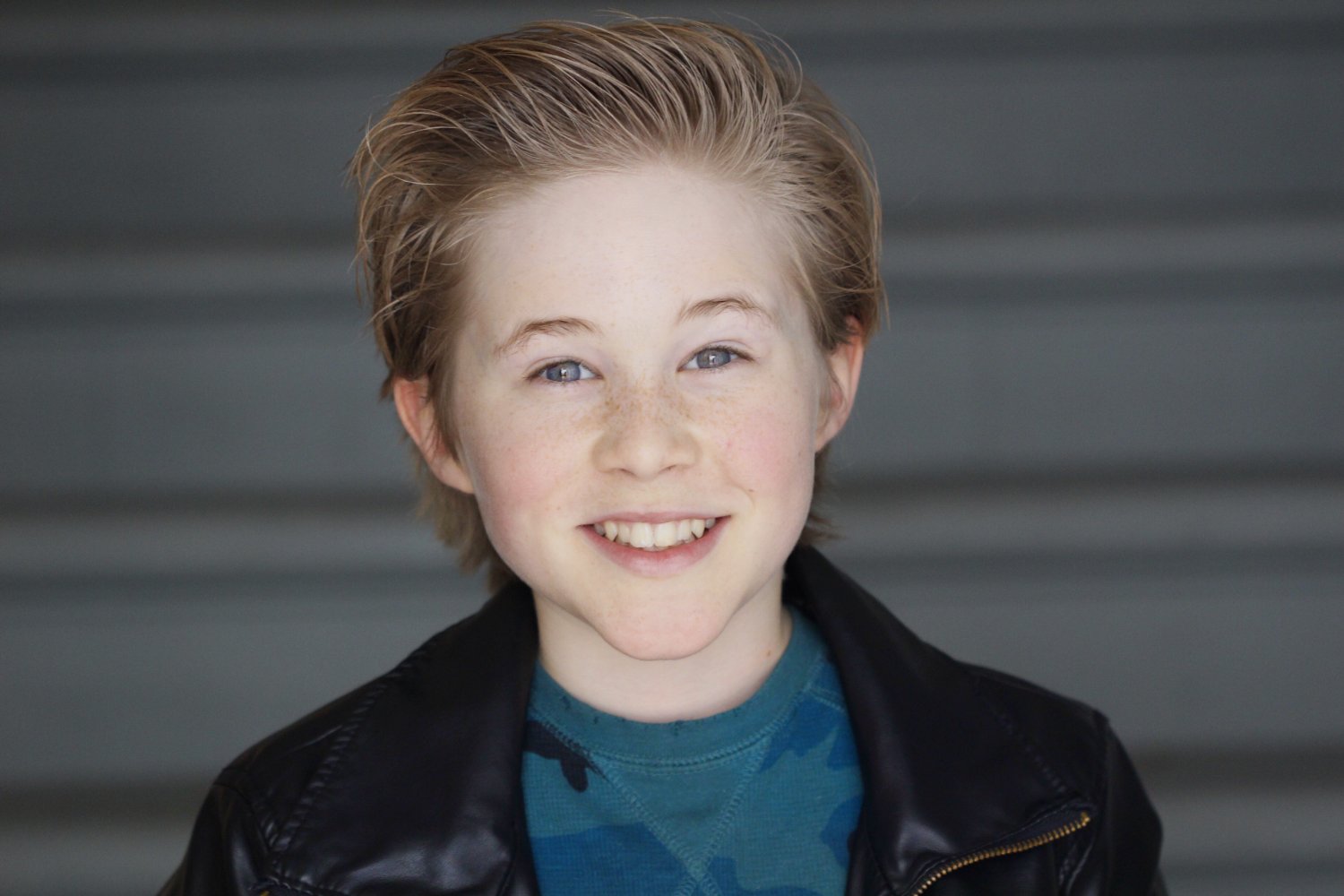 Picture of Casey Simpson in General Pictures - casey-simpson-1492973367