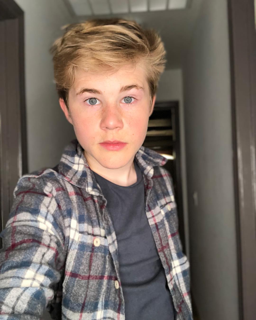 Picture of Casey Simpson in General Pictures - casey-simpson-1529635683