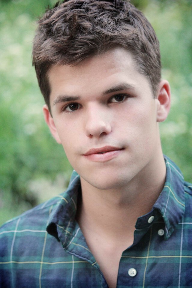 General picture of Charles & Max Carver - Photo 1 of 10 General photo of Charles & Max Carver