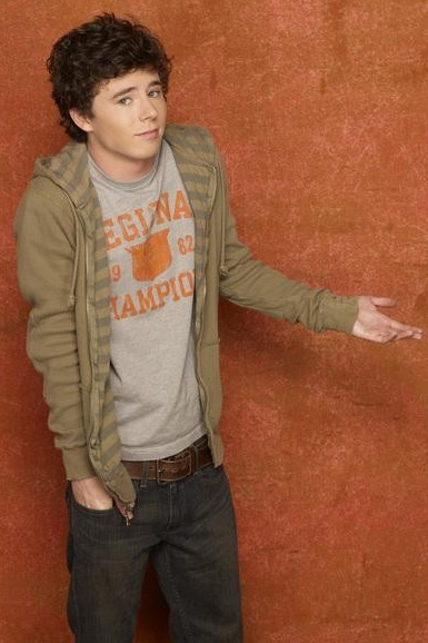 Charlie McDermott charlie mcdermott. Charlie McDermott