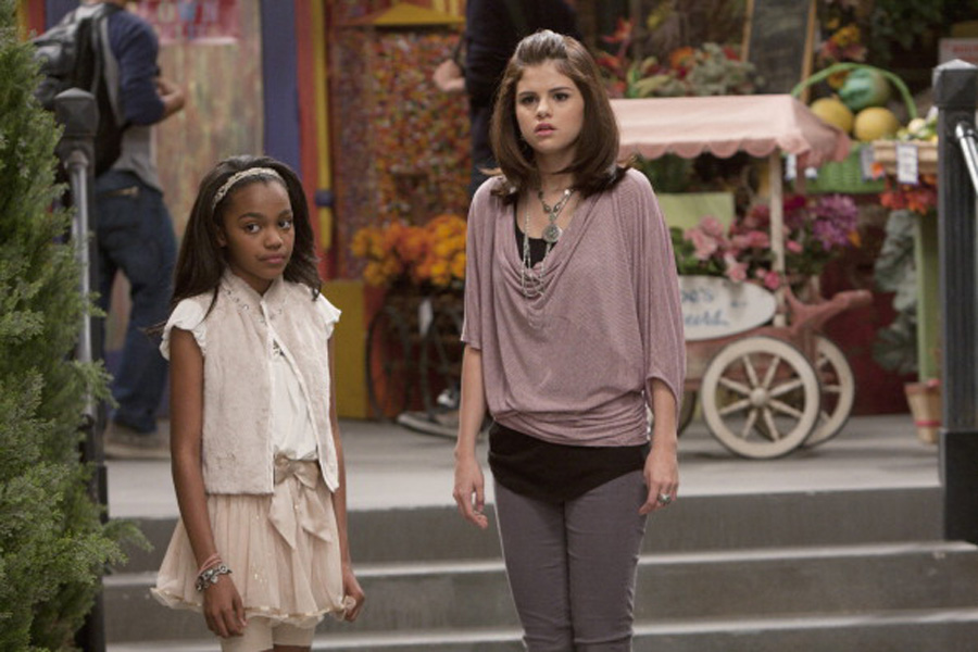 China Anne McClain in Wizards Of Waverly Place: (Season 4: Episode - Wizards vs. Angels)