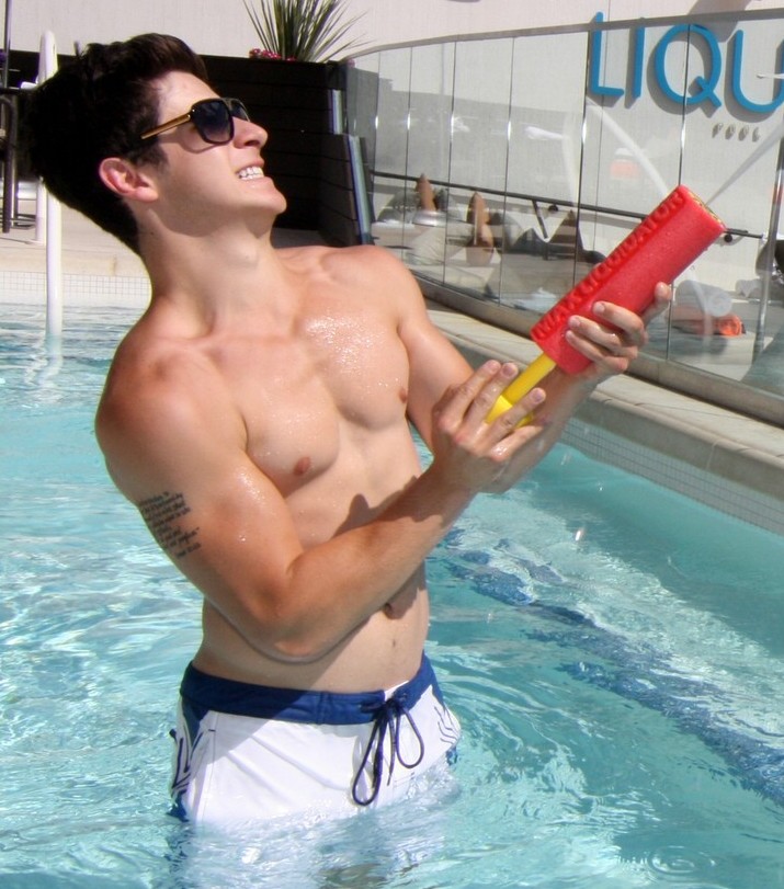 David Henrie.