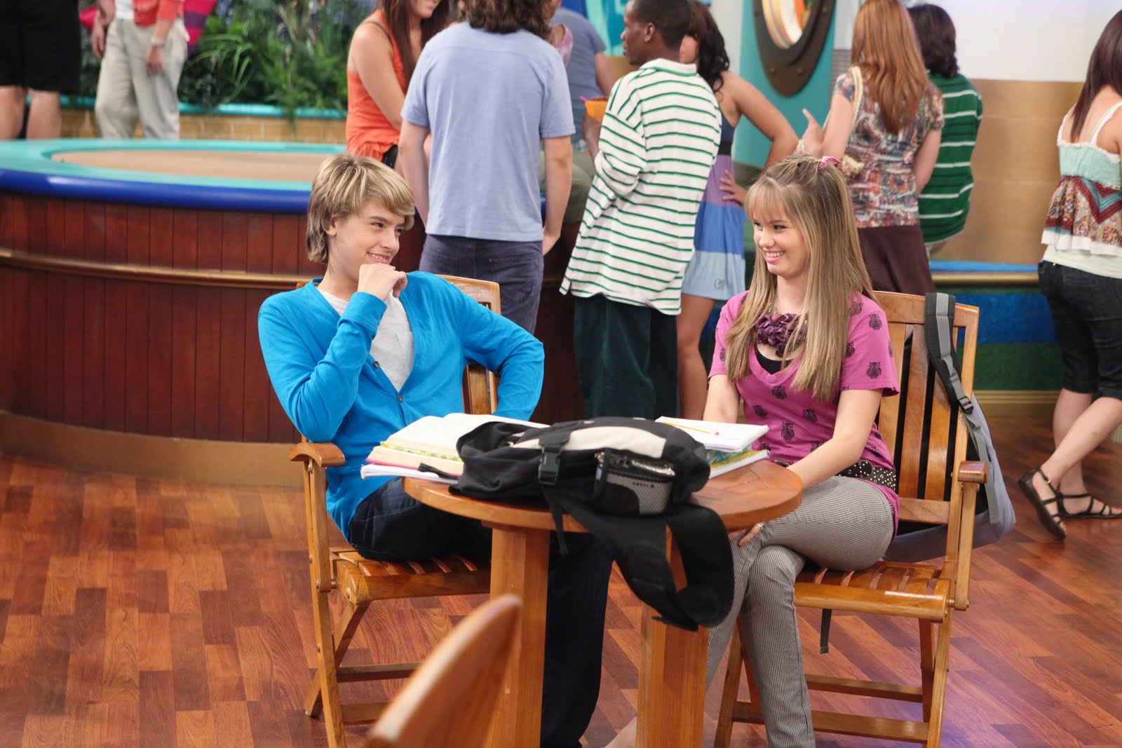 Picture Of Debby Ryan In The Suite Life On Deck Ti4u U1303324975 Teen Idols 4 You