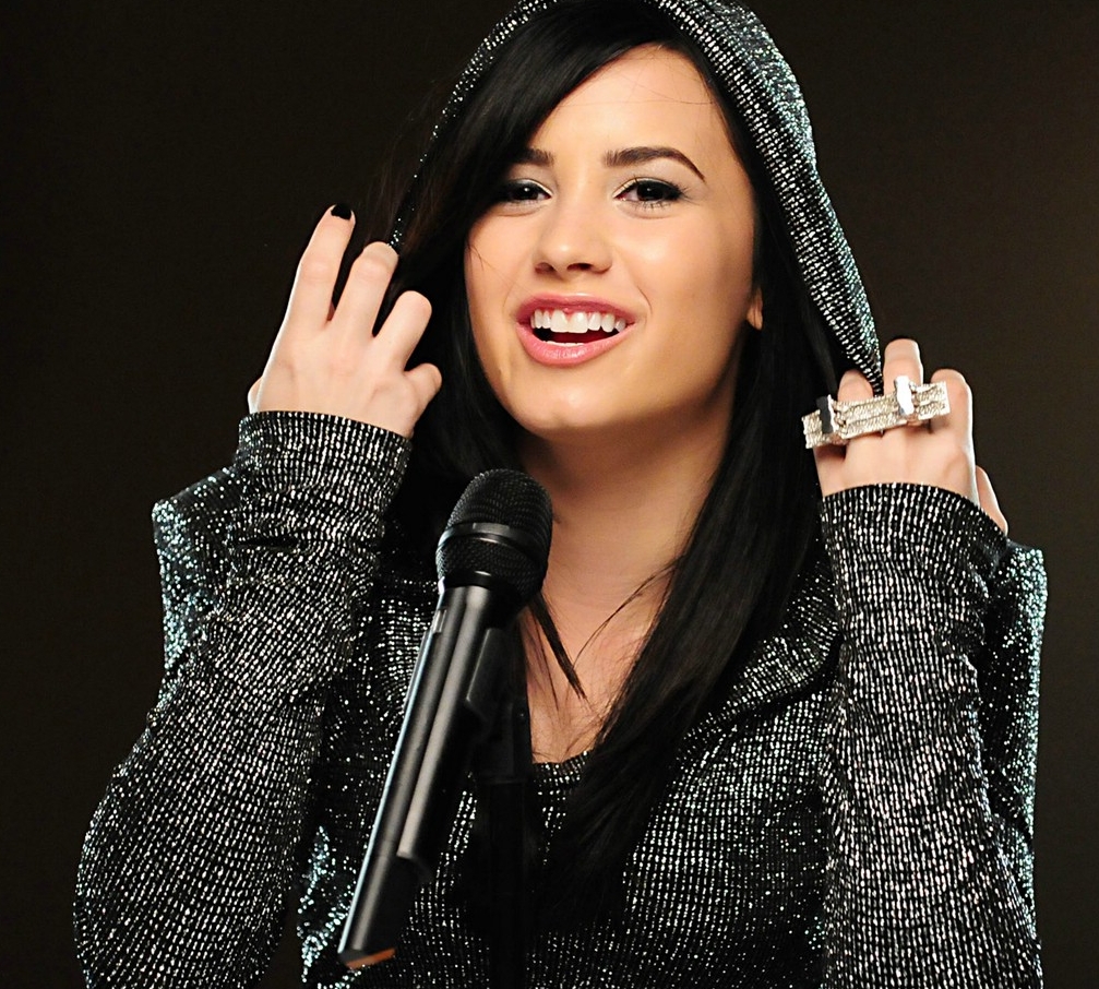 General picture of Demi Lovato - Photo 6660 of 7785. 