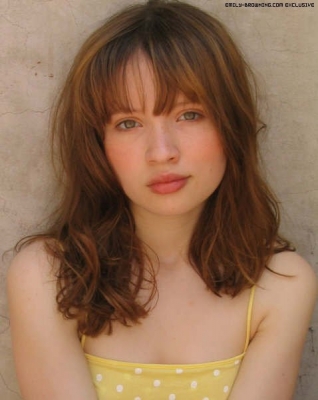 emily_browning_1222746011.jpg