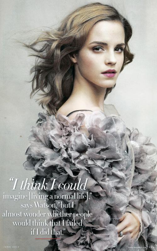 http://www.teenidols4you.com/blink/Actors/emma_watson/emma_watson_1274561702.jpg