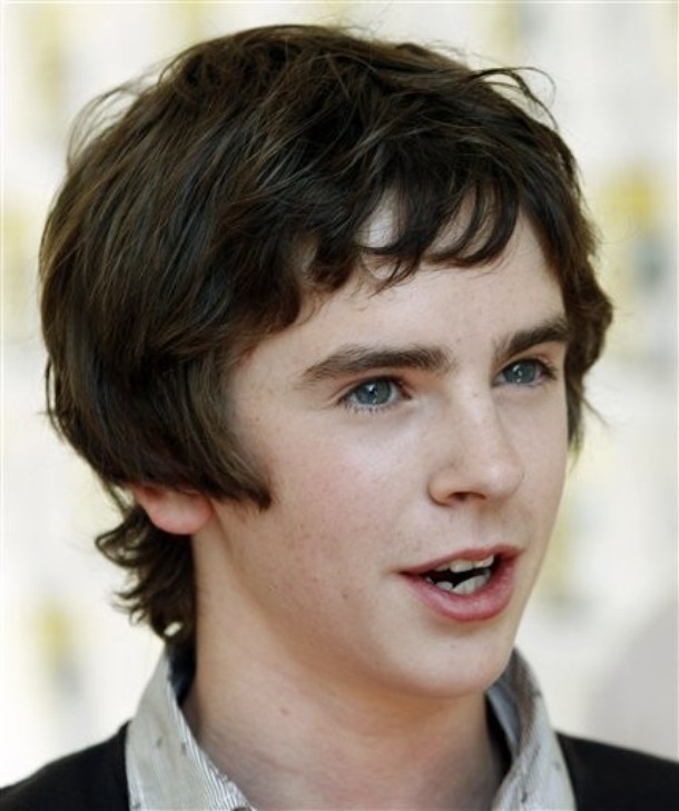 Freddie Highmore - Picture Colection