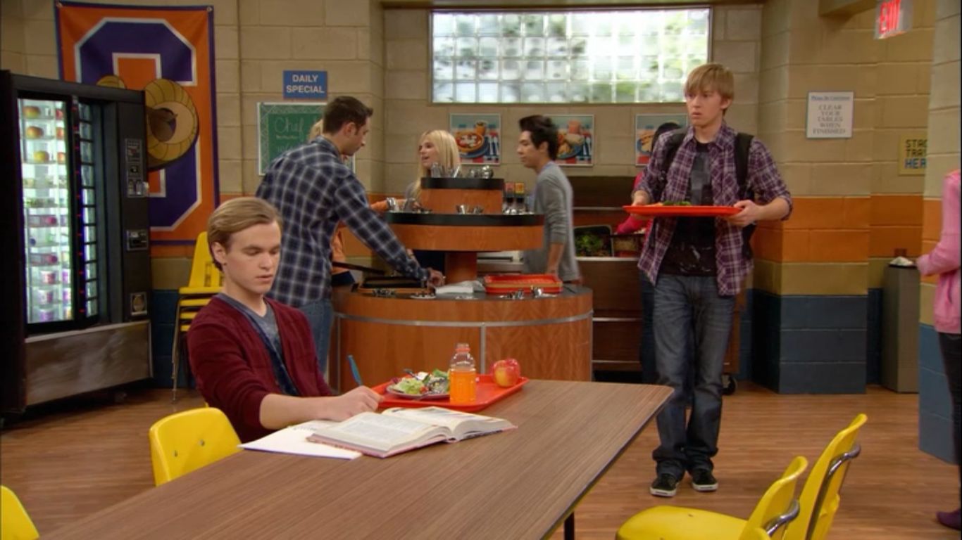 Picture of Graham Patrick Martin in Good Luck Charlie, episode Baby's