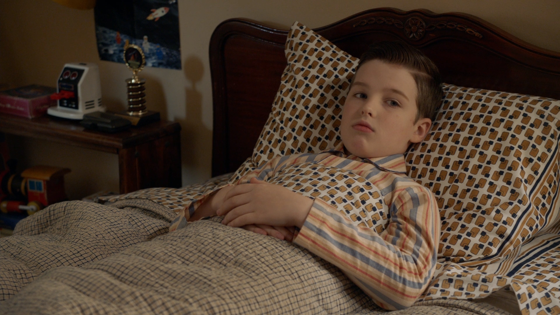 Iain Armitage (Young Sheldon) (updated), unnamed @iMGSRC.RU