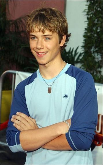 Jeremy Sumpter Teen Idols 28