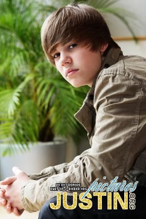 http://www.teenidols4you.com/blink/Actors/justinbieber/justinbieber_1273531155.jpg
