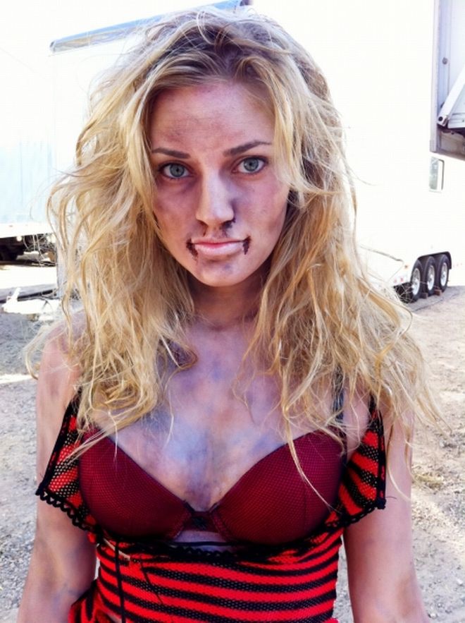 Justine Ezarik in Criminal Minds Justine Ezarik in Criminal Minds
