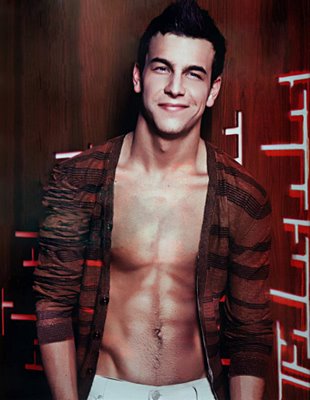 General photo of Mario Casas