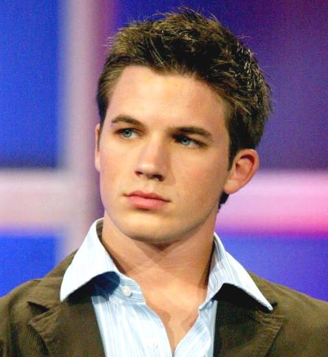 http://www.teenidols4you.com/blink/Actors/matt_lanter/matt_lanter_1197943664.jpg