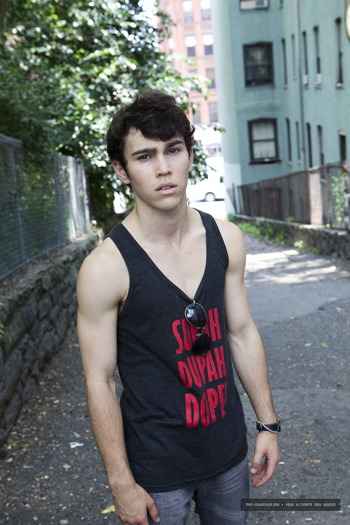 General photo of Max Schneider