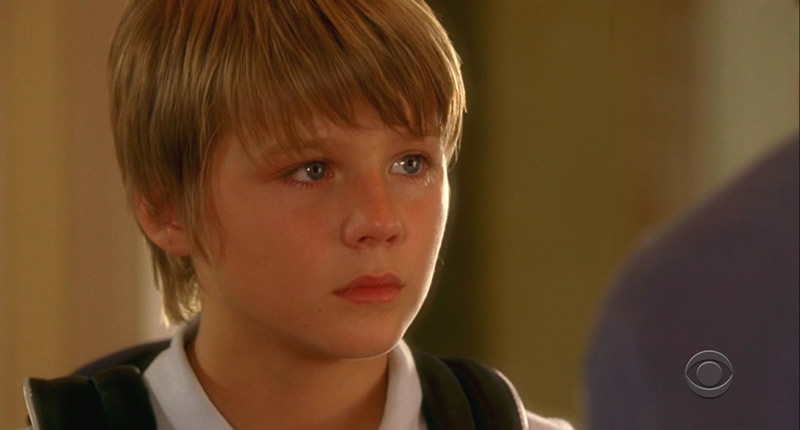 Miles Heizer in Ghost Whisperer episode Drowned Lives