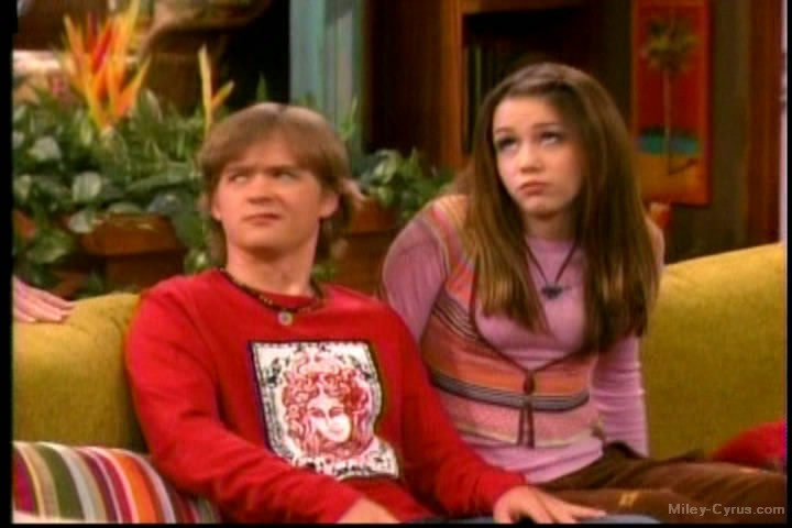 Picture Of Miley Cyrus In Hannah Montana Season 1