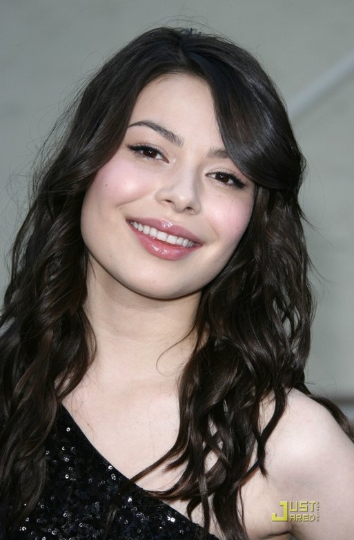 General photo of Miranda Cosgrove