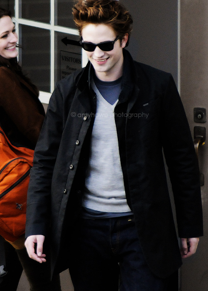 General photo of Robert Pattinson