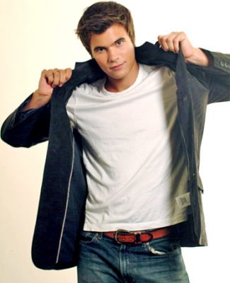 http://www.teenidols4you.com/blink/Actors/ryan_sypek/ryan_sypek_1172081048.jpg