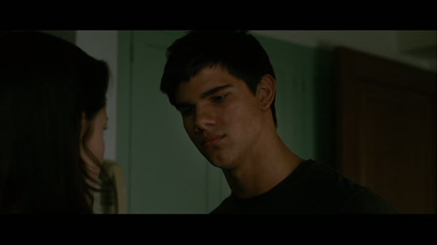 New Images Of Taylor Lautner. Taylor Lautner in New Moon