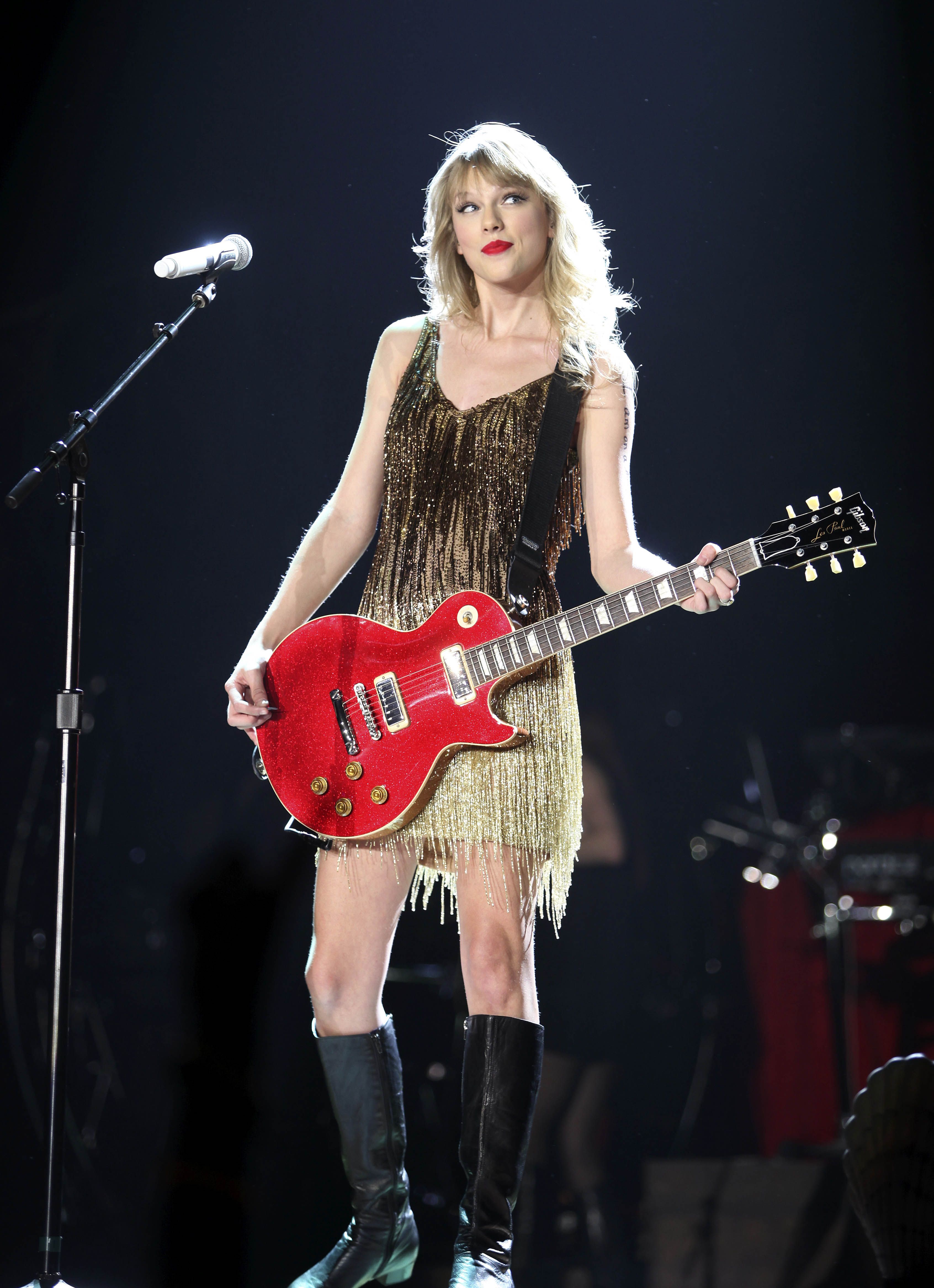 Picture of Taylor Swift in Speak Now World Tour - taylor-swift-1330716935.jpg | Teen ...3384 x 4664