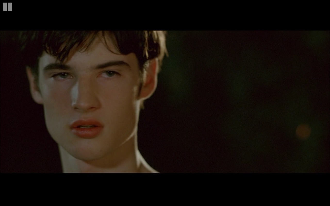 tom_sturridge_1214615329.jpg