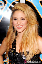 Shakira : Shakira_1273547204.jpg