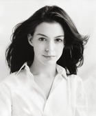 Anne Hathaway : anne-hathaway-1363418239.jpg