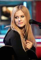 Avril Lavigne : TI4U_u1138320430.jpg