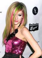 Avril Lavigne : avril-lavigne-1314900745.jpg