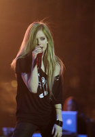 Avril Lavigne : avril-lavigne-1314985867.jpg