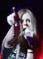 Avril Lavigne : avril-lavigne-1315332554.jpg