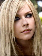 Avril Lavigne : avril-lavigne-1317403543.jpg