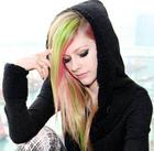 Avril Lavigne : avril-lavigne-1318094903.jpg