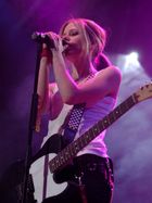 Avril Lavigne : avril-lavigne-1319218555.jpg