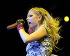 Avril Lavigne : avril-lavigne-1319218631.jpg