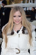 Avril Lavigne : avril-lavigne-1322517313.jpg