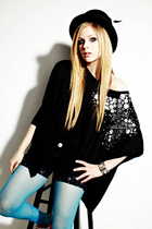 Avril Lavigne : avril-lavigne-1325202751.jpg