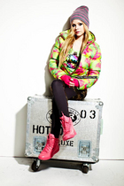 Avril Lavigne : avril-lavigne-1325263810.jpg