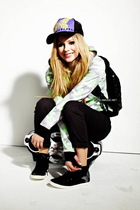 Avril Lavigne : avril-lavigne-1325263816.jpg