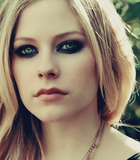 Avril Lavigne : avril-lavigne-1328659399.jpg