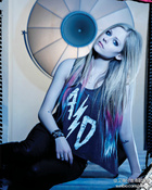 Avril Lavigne : avril-lavigne-1331678746.jpg