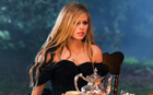 Avril Lavigne : avril-lavigne-1337391289.jpg