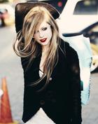 Avril Lavigne : avril-lavigne-1359654338.jpg