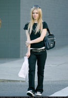 Avril Lavigne : avril-lavigne-1362809857.jpg