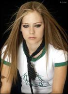 Avril Lavigne : avril-lavigne-1362810190.jpg