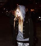 Avril Lavigne : avril-lavigne-1363147347.jpg