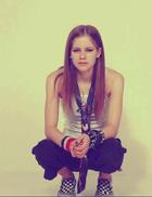 Avril Lavigne : avril-lavigne-1363888258.jpg