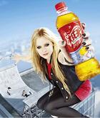 Avril Lavigne : avril-lavigne-1364589841.jpg